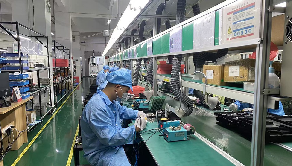 百千成電子后焊加工生產圖